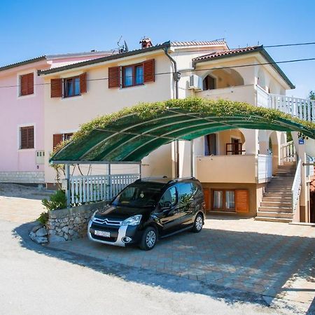 Apartment Branko Šilo Exteriör bild