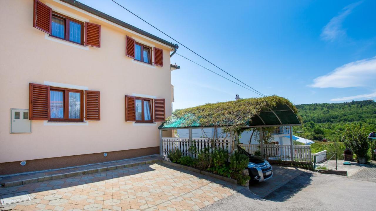 Apartment Branko Šilo Exteriör bild