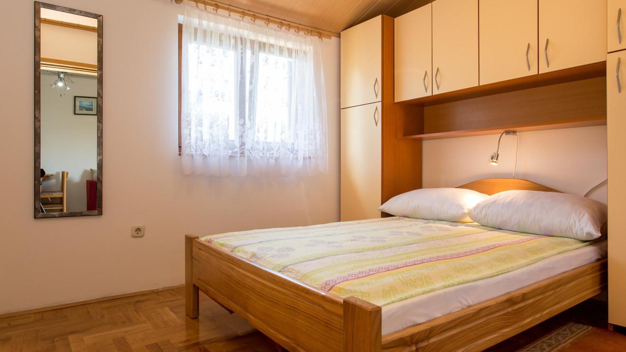 Apartment Branko Šilo Rum bild