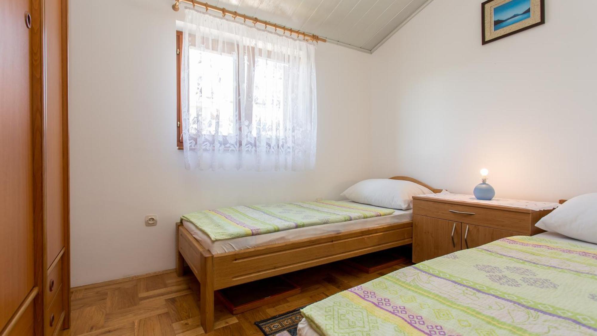 Apartment Branko Šilo Rum bild