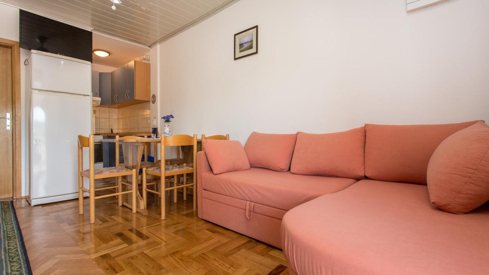 Apartment Branko Šilo Rum bild