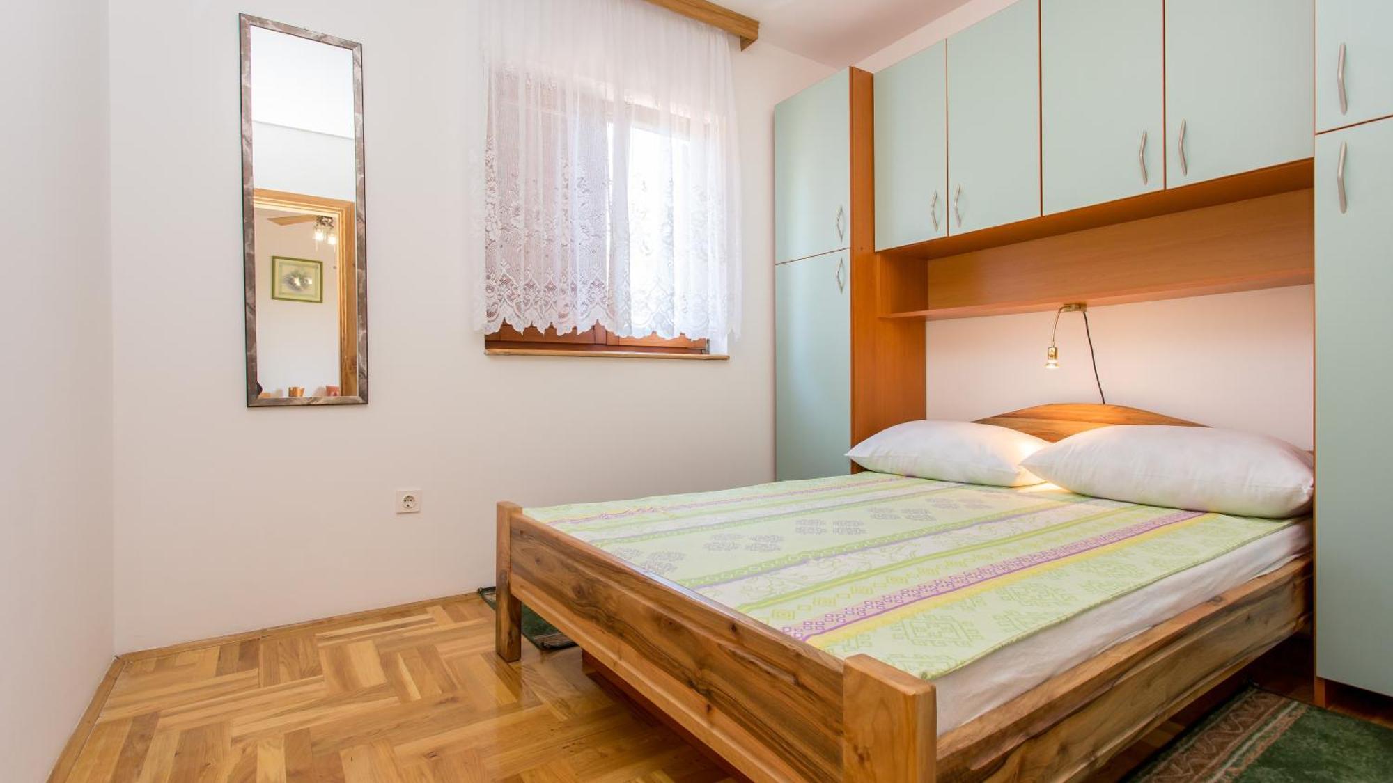 Apartment Branko Šilo Rum bild