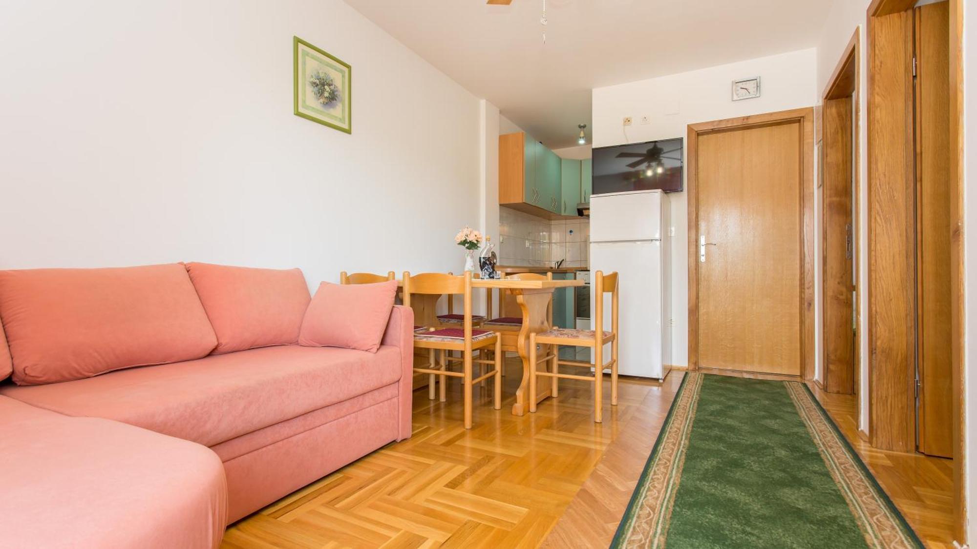Apartment Branko Šilo Rum bild